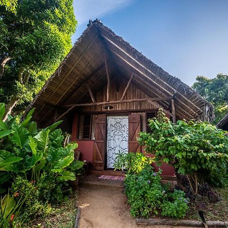 Sakatia Lodge Ampasimena Eksteriør bilde